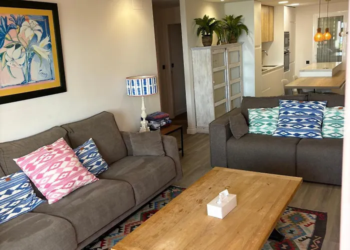 Beautiful Penthouse Apartment On Golden Mile, Near Beach