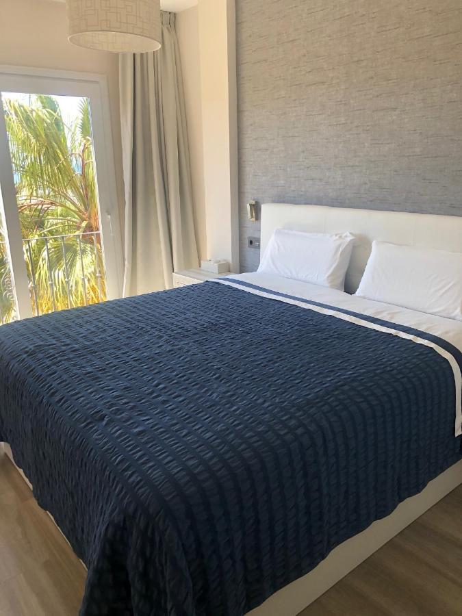 Beautiful Penthouse On Golden Mile, Near Appartement *
