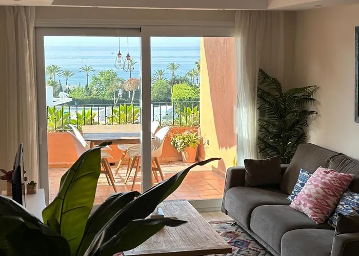Beautiful Penthouse Apartment On Golden Mile, Near Beach